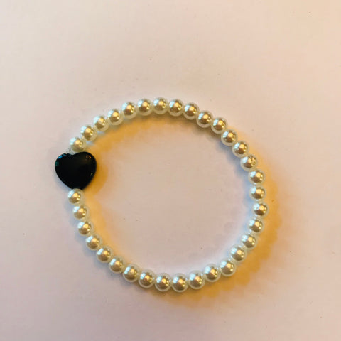 Pearl and Black Onyx Stretchy Bracelet